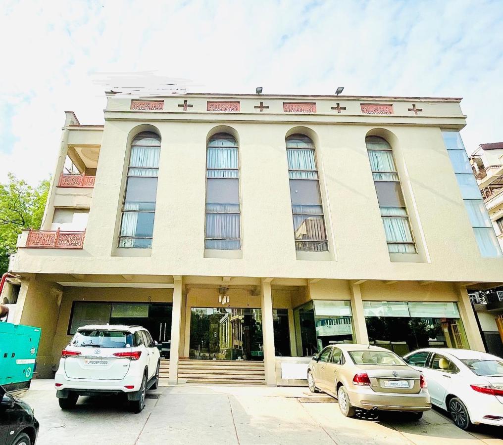 Hotel Bhoomivilas Agra  Bagian luar foto